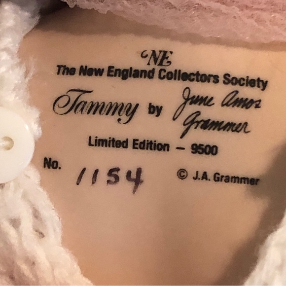 TAMMY from New England Collectors Society Limited Edition  17" Doll - Picture 9 of 11